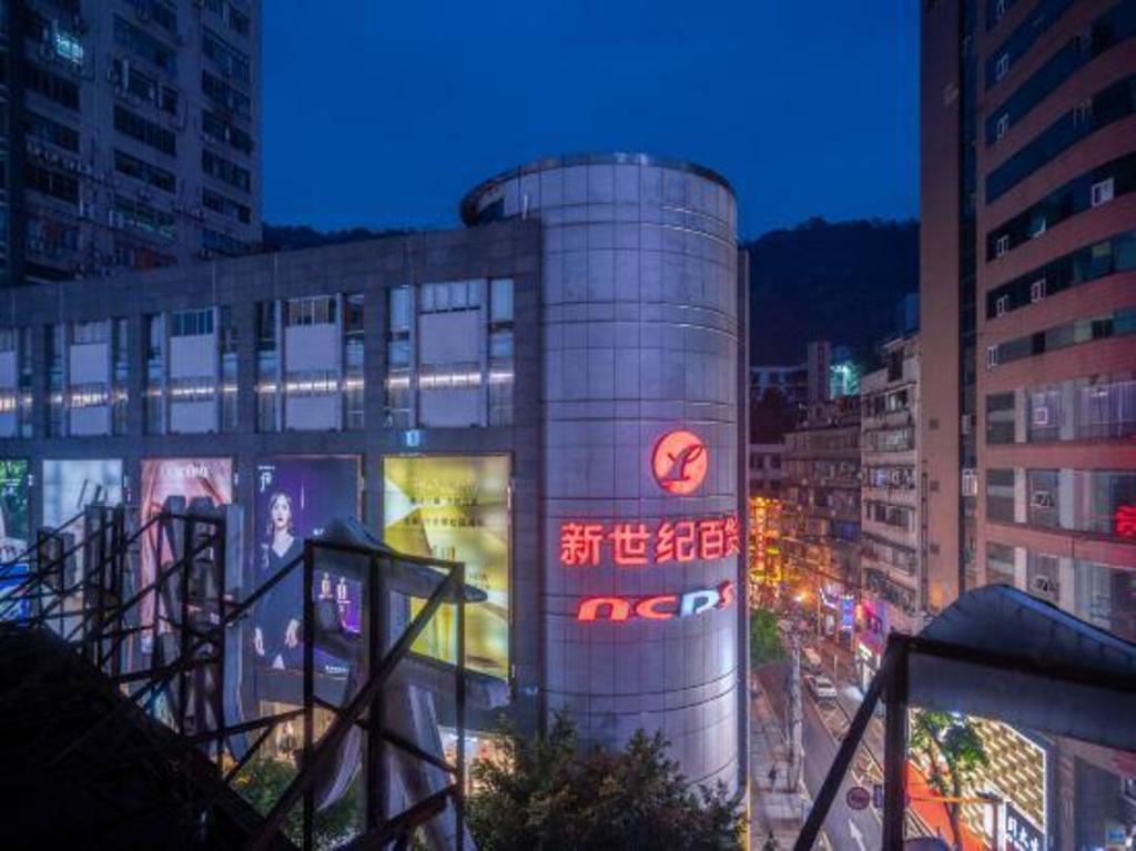 | Chongqing | Orange Hotel Chain (Chongqing Wanzhou Gaosuntan...