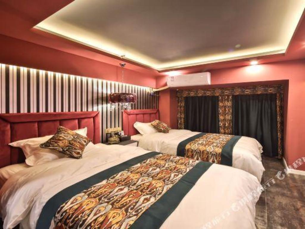 | Chongqing | Wei Man Hotel