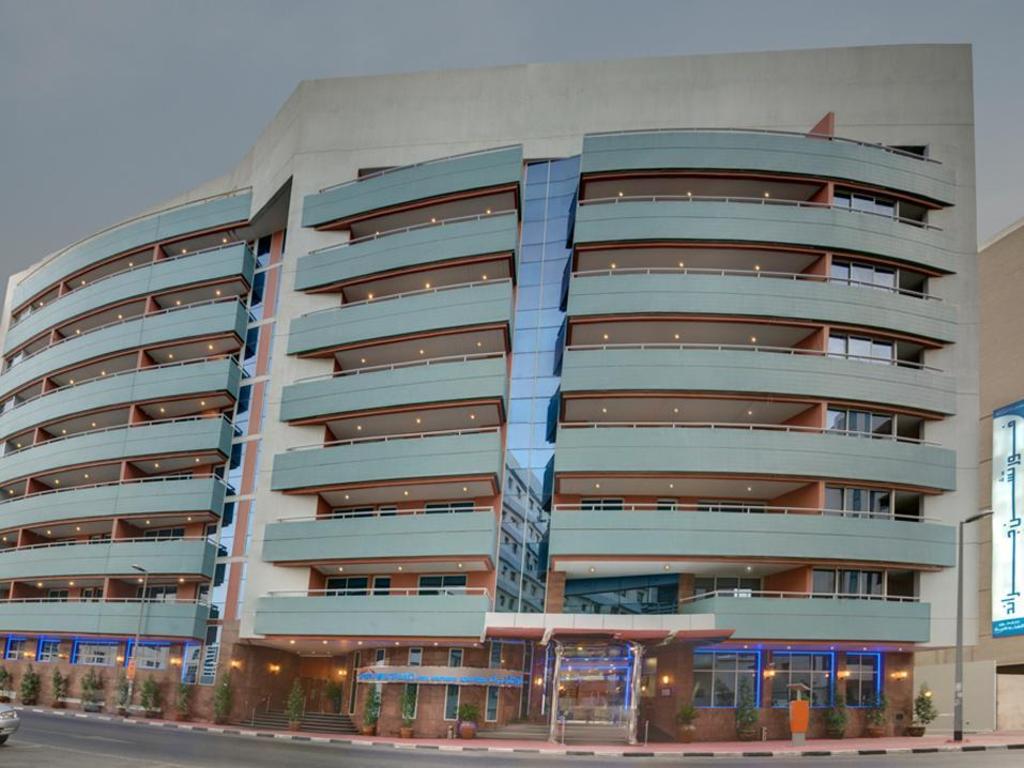 | Dubai | 포춘 그랜드 호텔 아파트먼트