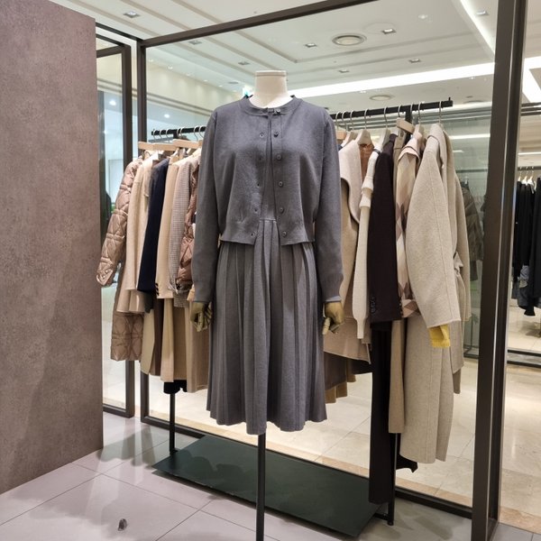 [신세계백화점]지고트 (대전신세계)JPBE1OP513가디건 세트 니트 원피스