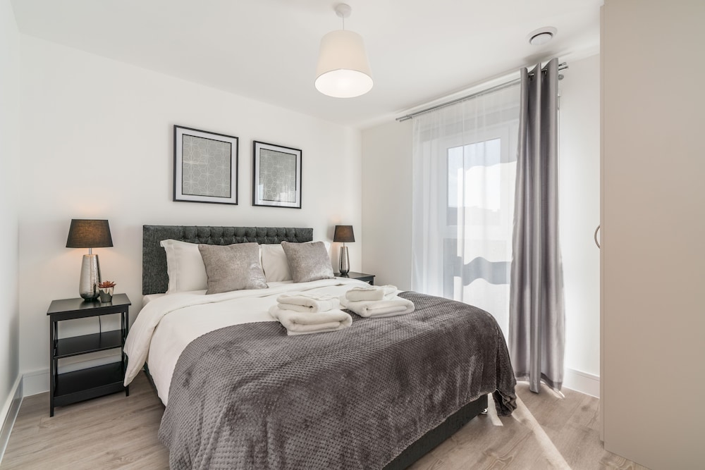 | Southampton | 디너리 코트 비트럼 스위트