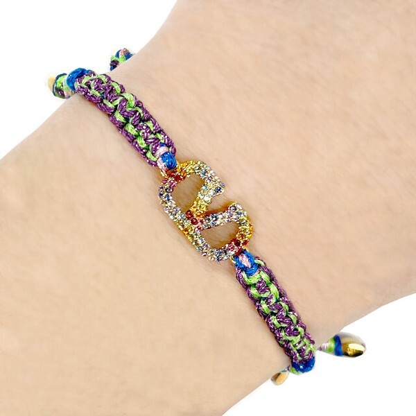 발렌티노 명품 23FW  V로고 시그니처 크리스탈 매듭 팔찌 3W2J0T25 NVU DY9