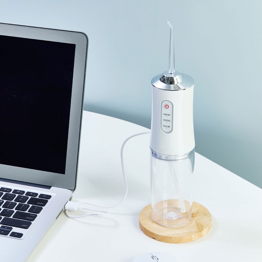 [오늘출발] 독일브랜드 구강세정기 220ml  USB충전 맥동수압 물치실 치간 치아세정기 4종팁 가정/휴대용