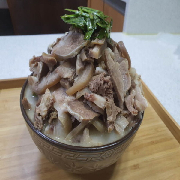 [오늘출발] 돼지머리 수육 10인분 / 간편음식 국내산/밥반찬/국거리/찌개/라면/폭탄수육 먹기좋은 두께