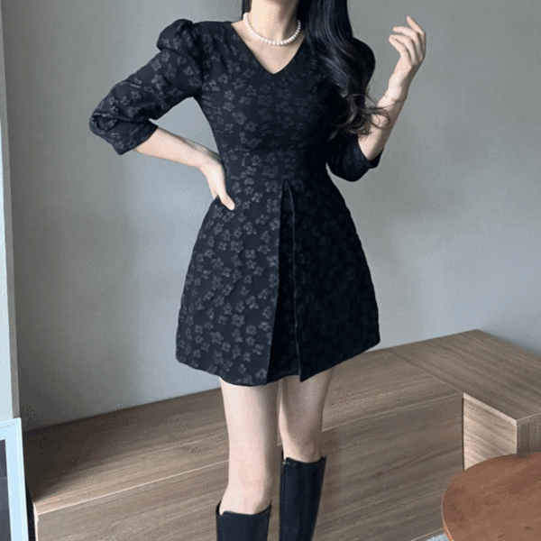 (엘린무드)룰렛 자가드 플라워 미니 퍼프 슬림 미니 유니크 걸리쉬 A라인 맞주름 원피스 2co.._P386611280