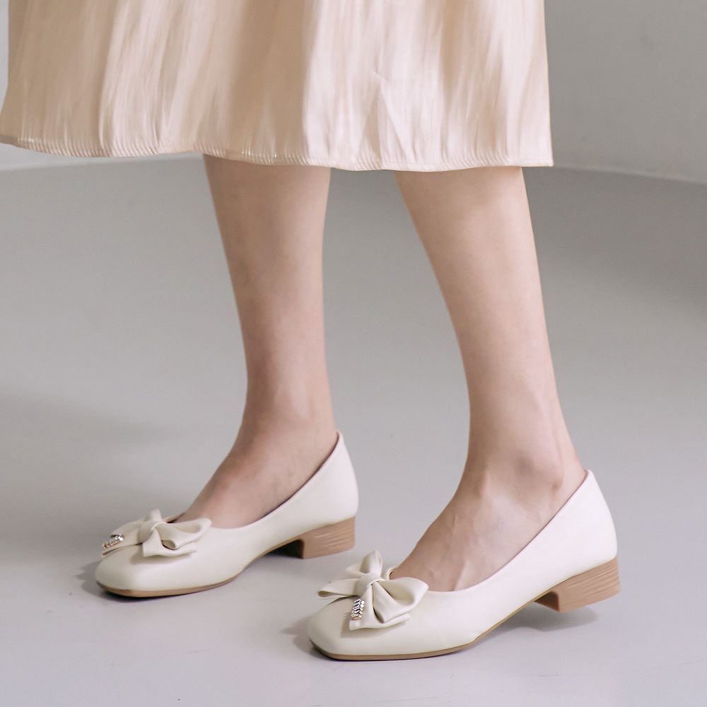 발편한 여성 데일리 리본 큐빅 포인트 플랫 슈즈 단화 2.5cm 무료배송+사은품 증정