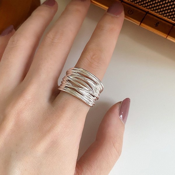 홀리지 세베트 매듭 꼬임 포인트 여성 실버 반지 925 silver