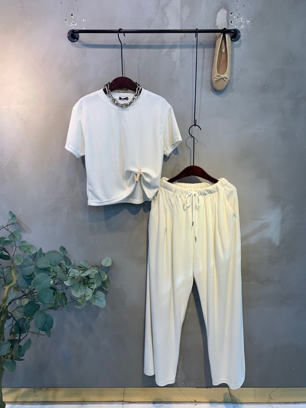 씨샵인더룸 (봄신상무료배송)테미 테리 타올 반팔 티셔츠 핀턱 와이드 팬츠 세트 3color