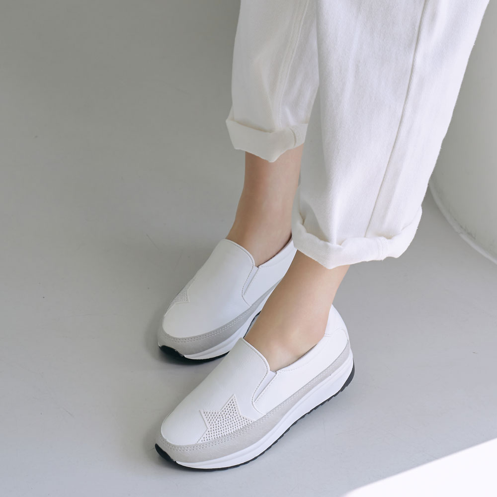 에스유니 큐빅 포인트 발편한 여성용 통굽 키높이 슬립온 운동화 4.5cm 무료배송+사은품 증정