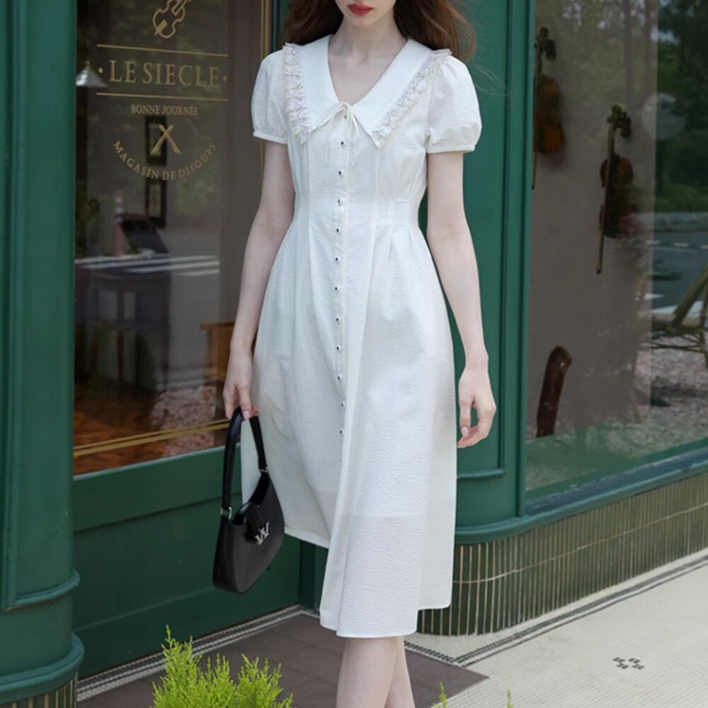 명품스타일여성의류 홍콩수입보세 레이스 프릴 카라 라인 포인트 백 리본 퍼프 화이트 원피스 1COLOR