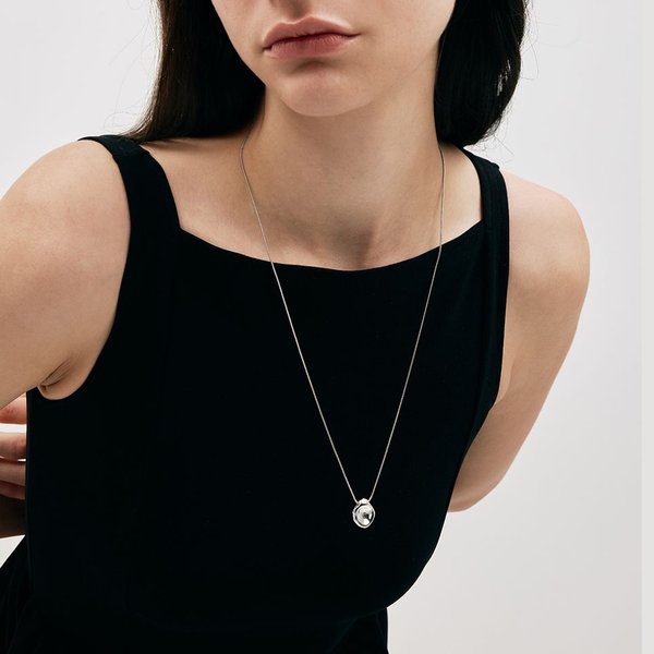 (Hei)루시 예찬씨앤블루 이정신 착용melting pendant necklace