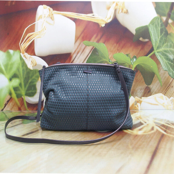 [오늘출발] [중고] [중고]루즈앤라운지 구제토토 루즈앤라운지 크로스백 정품 중고가방 941211