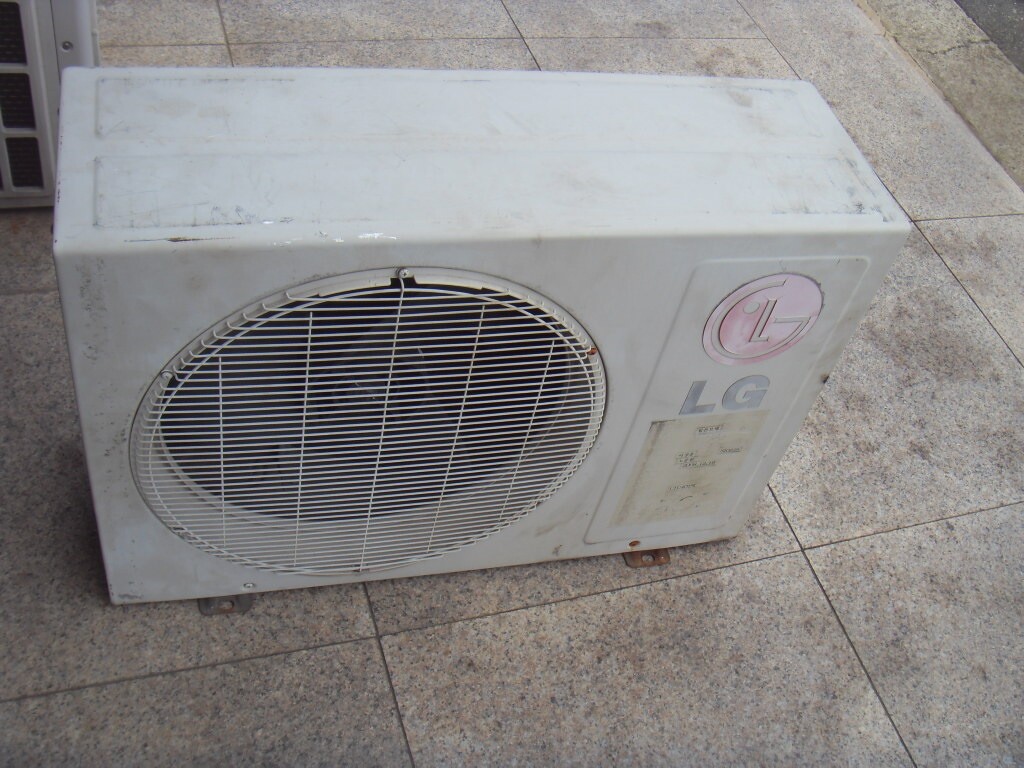 [중고] 노빵 LG 10 벽걸이 에어컨 실외기 중고 작동잘됨 경남양산서창