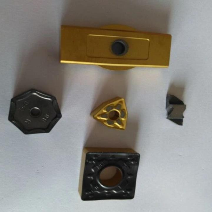 정시출고 품질보증 무료배송 정품 10개 카바이드 인서트 DNMG150408-MR 2025