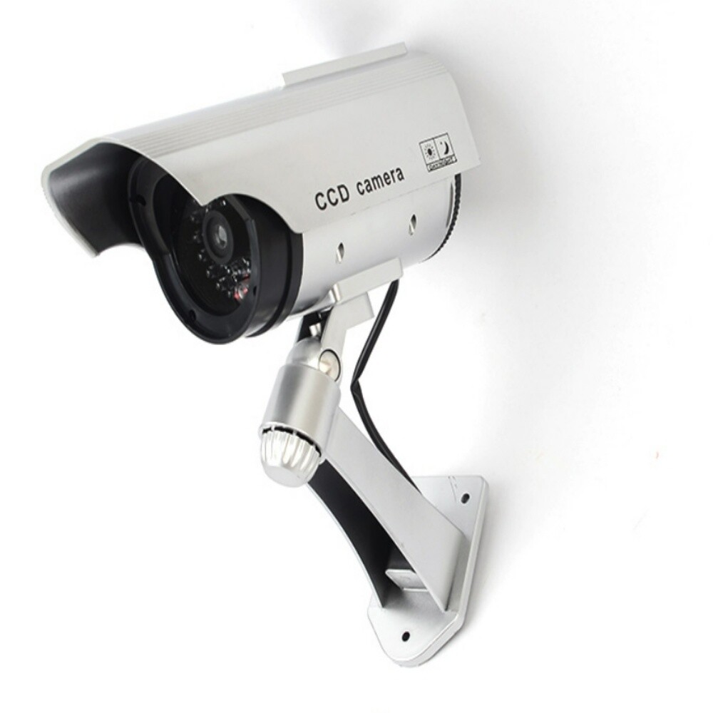 [오늘출발] 벽부착식 태양광 가짜CCTV 모형카메라 실버