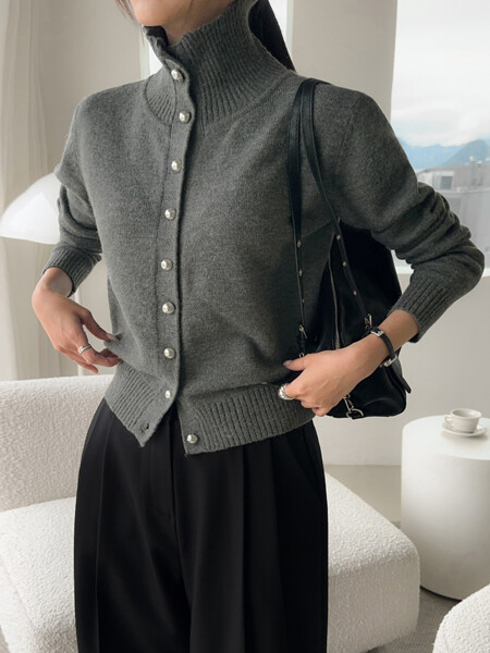 다바걸 D_amp;B made 더 니트홀덤실버울니트가디건