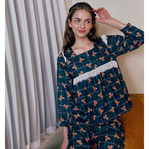 [신세계백화점](솔브)(신세계천안아산점)테디베어 체크 기모 여성 파자마 SPA2532W