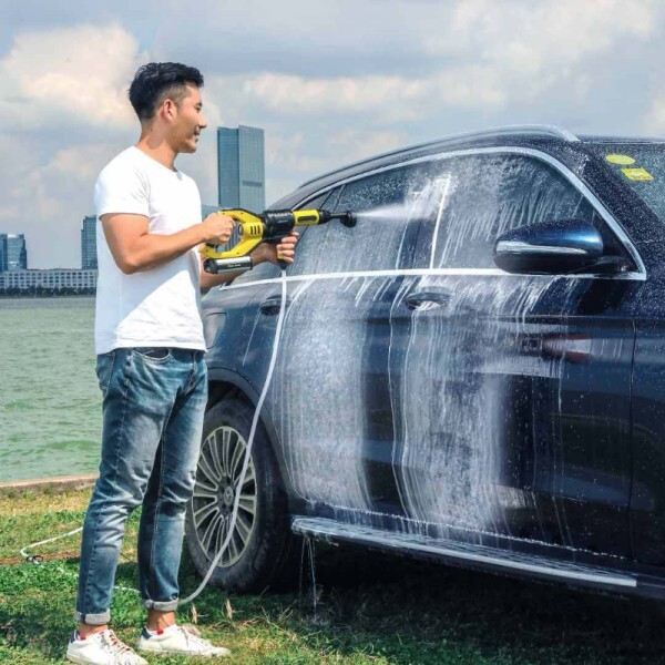 레이크 지미 휴대용 무선 워싱 건 세차 와이어  거품 물 충전 급수 스프링클러