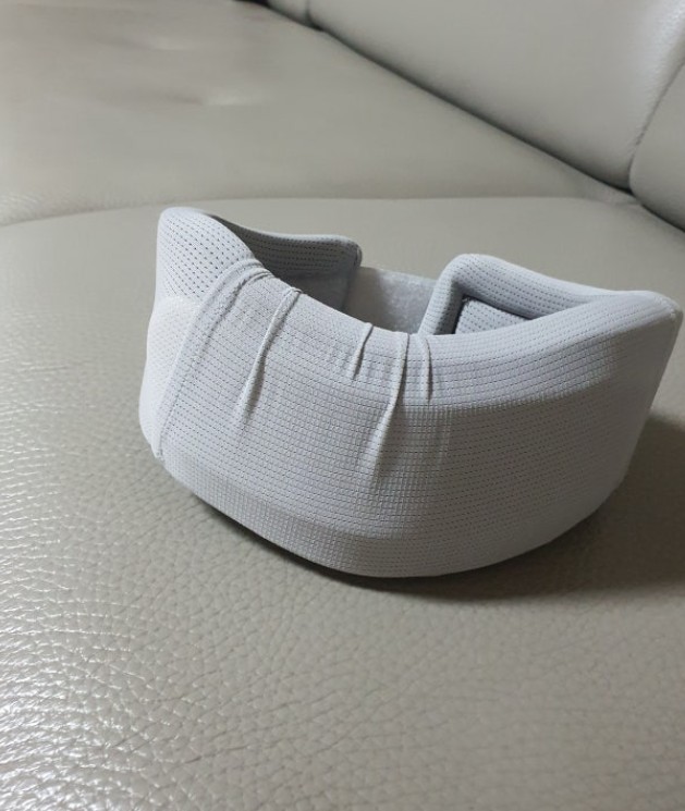 경추엔 목보호대 정승제김숙 받침대 목깁스 약국 수직목견인기 (여성용 학생용)