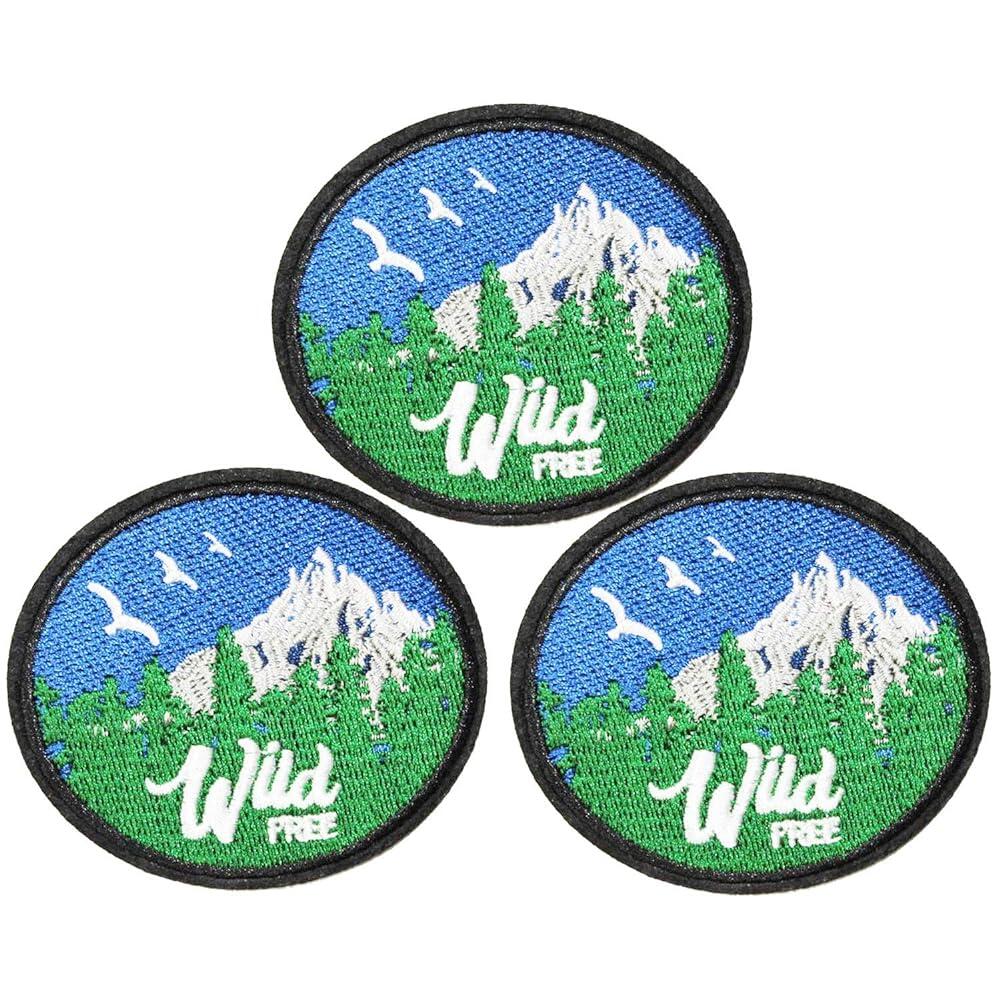 U-Sky Sew or Iron on 자수 패치 | 눈 봉우리가 있는 산 풍경 숲 새 야생 무료 텍스트 | 야외 모험 디자인