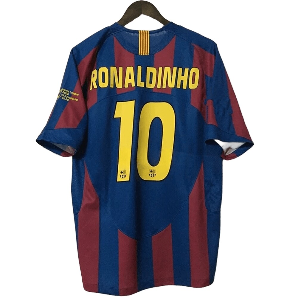 [해외] 바르셀로나 호나우지뉴 반팔 유니폼 축구복 05 06시즌