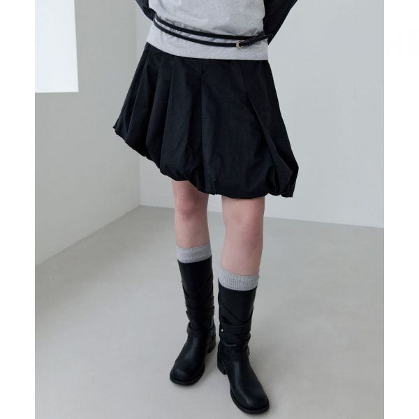 로라로라 UNBALANCE PLEATS BALLOON 스커트 블랙