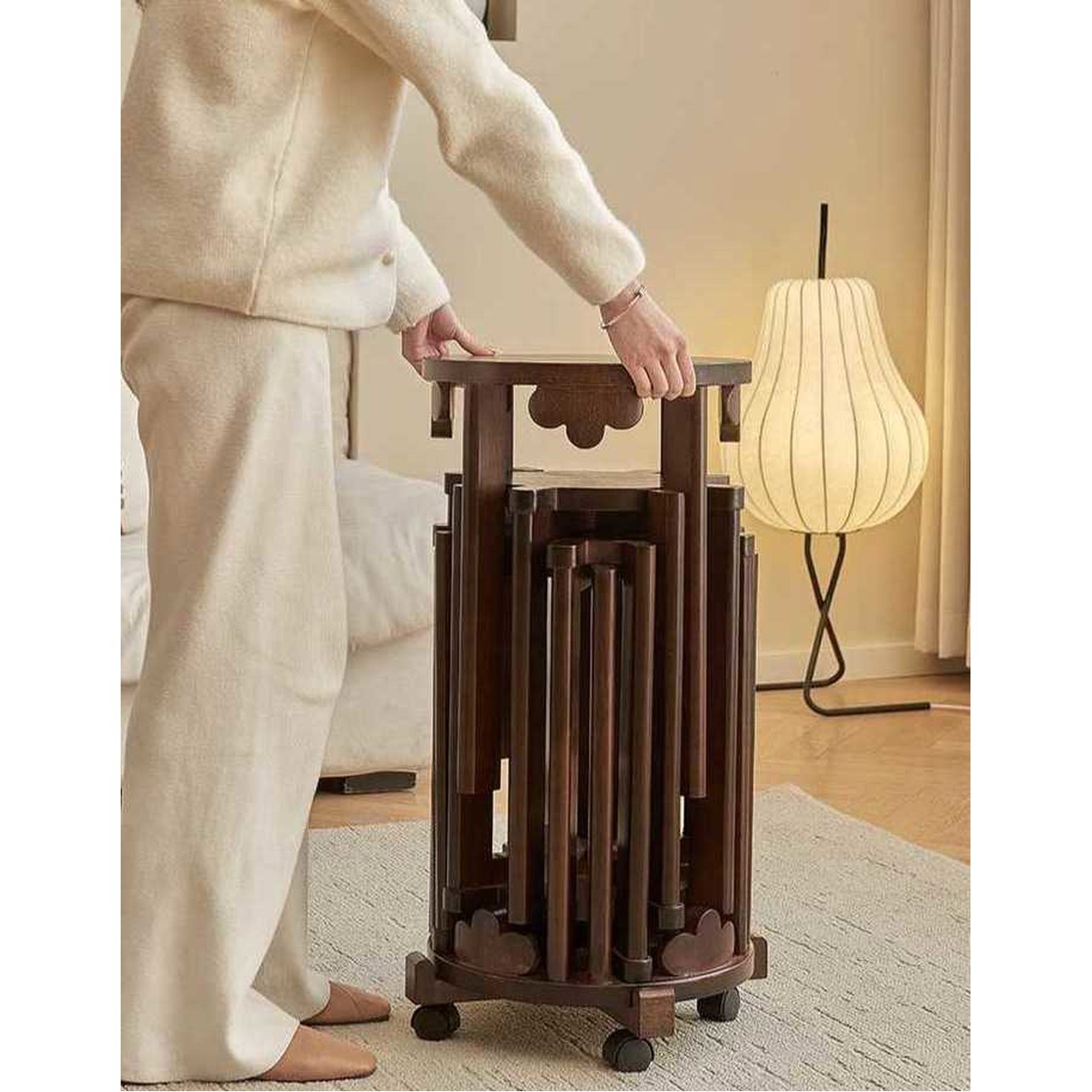 [오늘출발] 매니 야장 적재 의자 세트 원목 스툴 포갤수있는 33CM 풀빌라 극야 6개 팬션 원형