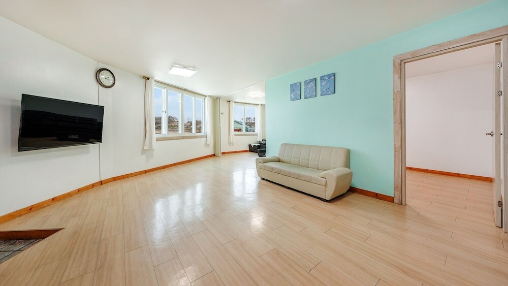 | 포항시 | 포항 인더블루 스파 펜션