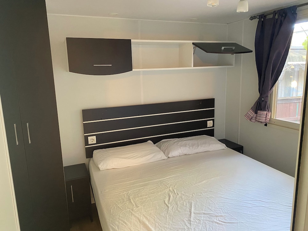 | Ameglia | 바다 근처의 친퀘 테레 6인용 캠프사이트 샬레 326