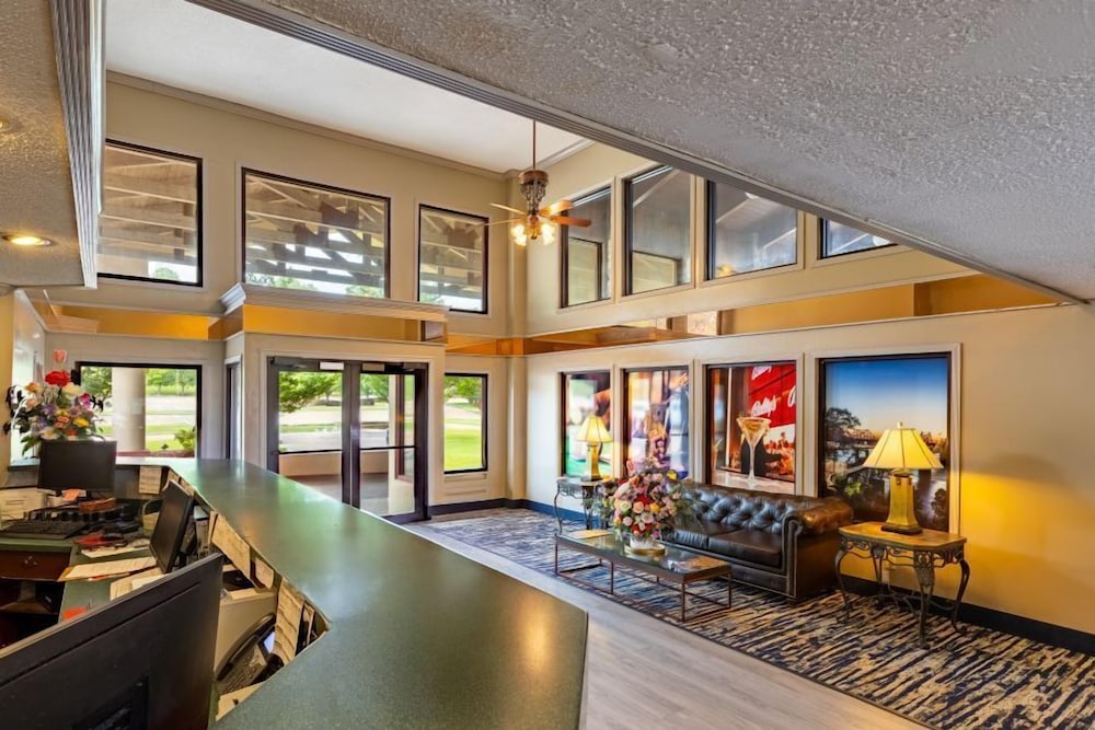 | Vicksburg | 발리의 빅스버그 카지노 호텔