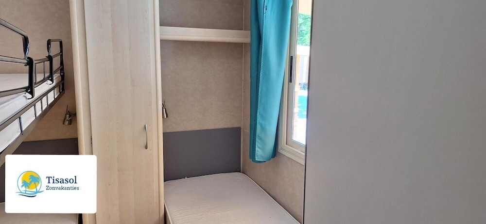 | Viareggio | 바다 근처 비아레지오의 캠프사이트 샬레 에어컨 포함