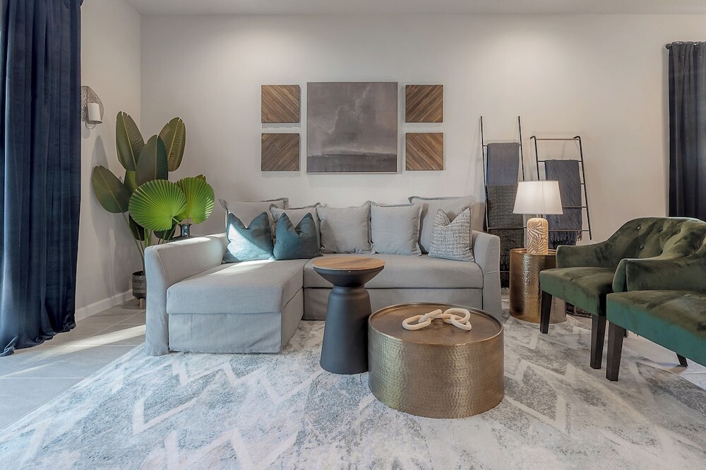 | Tampa | 2215 E 19번가