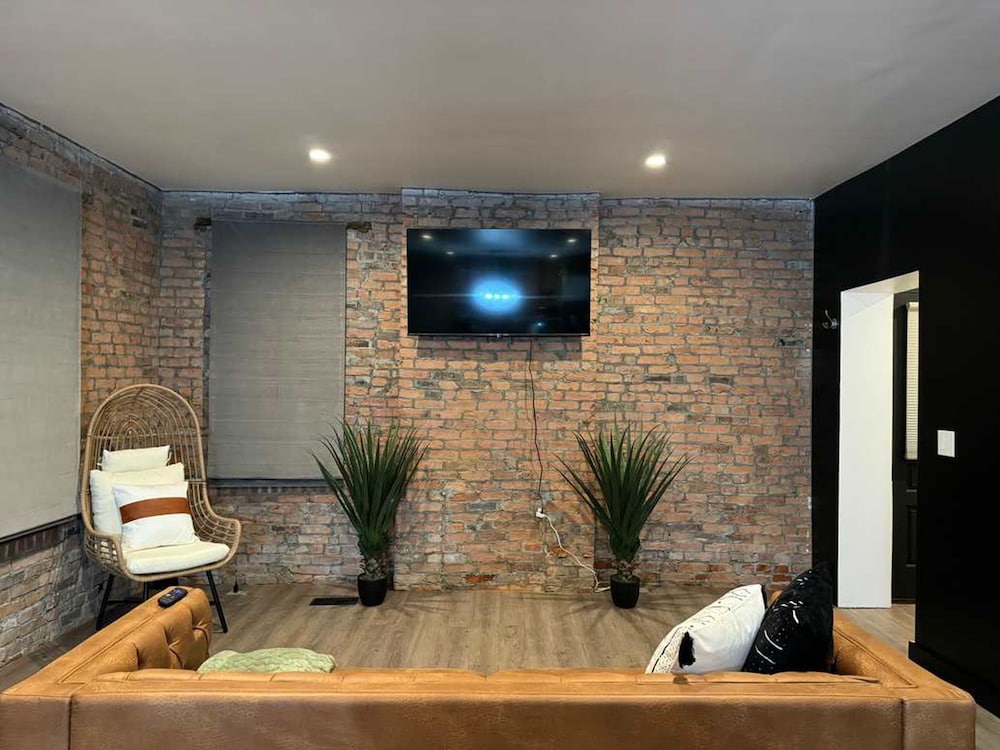 | Columbus | 쇼트 노스 컨벤션 킹 베드 무료 주차