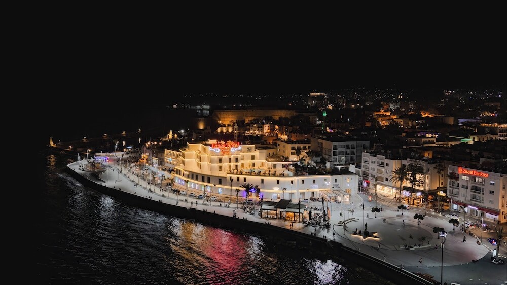 | Kyrenia | 리만 호텔  카지노 바이 메리트