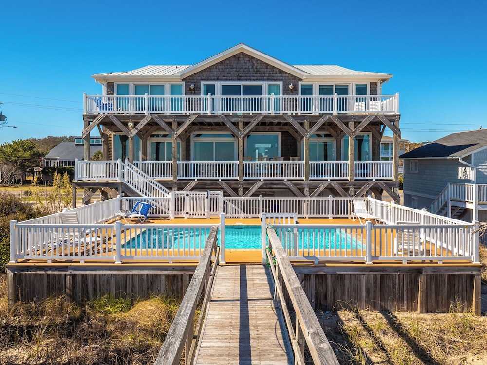 | Kure Beach | 빅 카후나 바이 캐롤라이나 리트리트