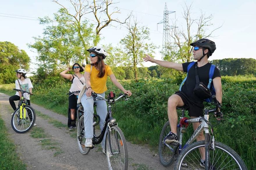 밀라노 숨겨진 공원 자전거 투어  거북이 호수 피크닉