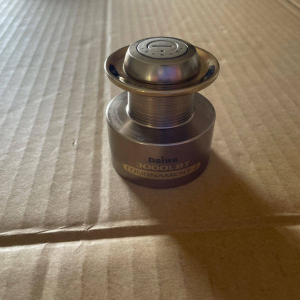 [중고] [중고]15282170 (중고) 무료 배송 중고 다이와 토너먼트-Z 3000LBT 스풀 A