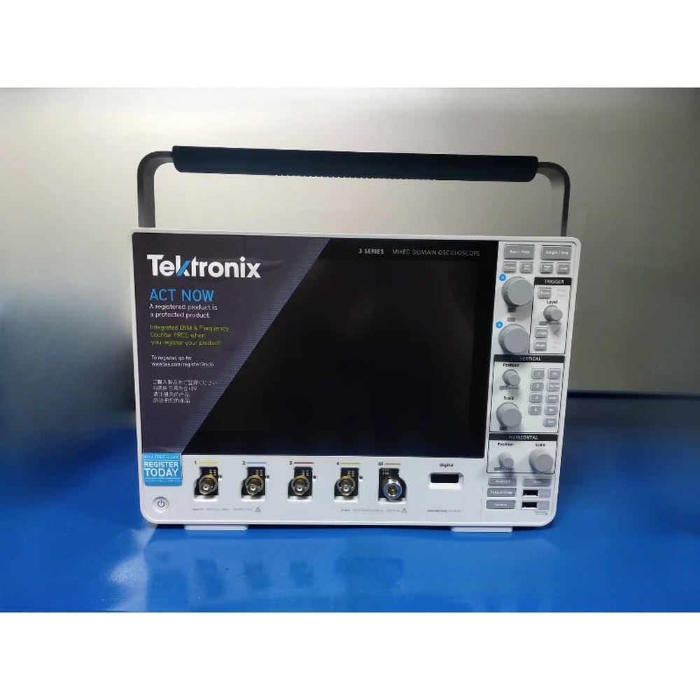 [해외] 텍트로닉스 MDO34 혼합 도메인 오실로스코프 500Mhz 4 채널 2 5GS/s 새 제품