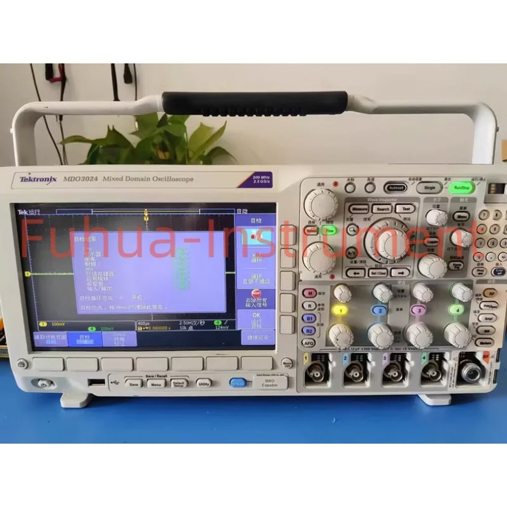 [해외] 양호한 상태의 Tektronix MDO3024 혼합 도메인 오실로스코프 200MHz 2 5GS/s 사용