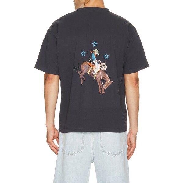 [해외] 리볼브직영몰 Remington Stone Cowboy 2 Tee Graphic 관부가세 포함 가격. 무료배송