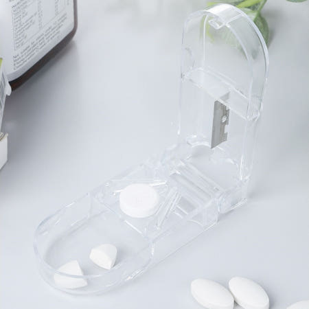[쇼핑1번지핫세일스토어중국제휴]알약 커팅기 투명 절단기 약 가위 자르기