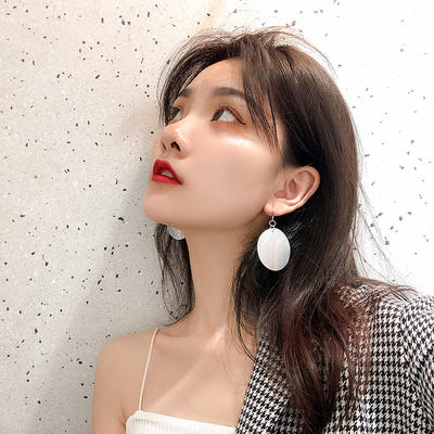 [해외]귀걸이 2019 신상 파워풀한 초선조개 이어링 여 한국적인 망홍 패션 아이덴티티 이어링