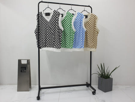 쿤 koon 무료배송 바둑이 체커 패턴 타올지 오버핏 V넥 니트 조끼 남자 여자 공용