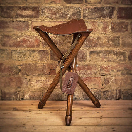 [해외][무료배송] 하이엔드 캠핑 비슬리 고급 가죽 시트 스툴 접이식 영국 Bisley 65Cm