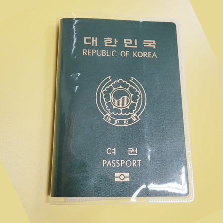 풀 투명 여권 케이스 전자 가족 지갑 자격증 보관함 비닐 사이즈 유럽 여행 준비물 슬리브 해외 용품 분실 방지 파우치 커버 남자 여자 패스포트 홀더