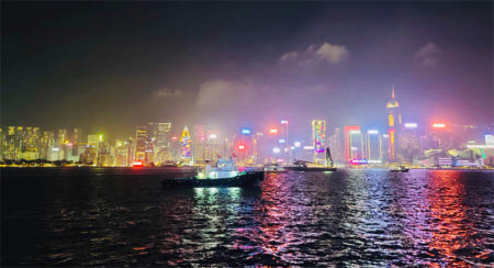 홍콩  빅토리아 하버 웨스턴 요트 디너 크루즈 + 오징어 낚시 투어