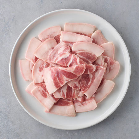 [(주)영인에프앤에스]국내산 돼지 뒷고기 쫀득 꼬들목살 특수부위 캠핑고기 업소용 냉동, 3kg, 3개