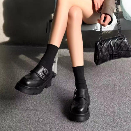 [해외]봄 럭셔리 영국 스타일 블랙 작은 가죽 신발 여성의 다목적 하이엔드 플랫 바닥 슬롯 버클