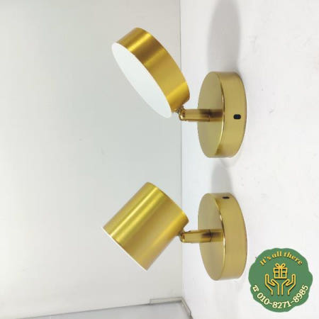 벽장식 북유럽 방 침실 포스트 간단한 조명을 회전할 수 있습니다 럭셔리 골드 미러 전면 통로