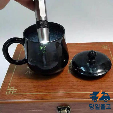 손잡이와 뚜껑이 있는 티베트어 녹색 옥 머그잔 천연 자석 건강 찻잔  커피 컵 Gongfu Teaware